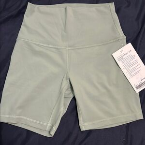 Lululemon Align short 6”